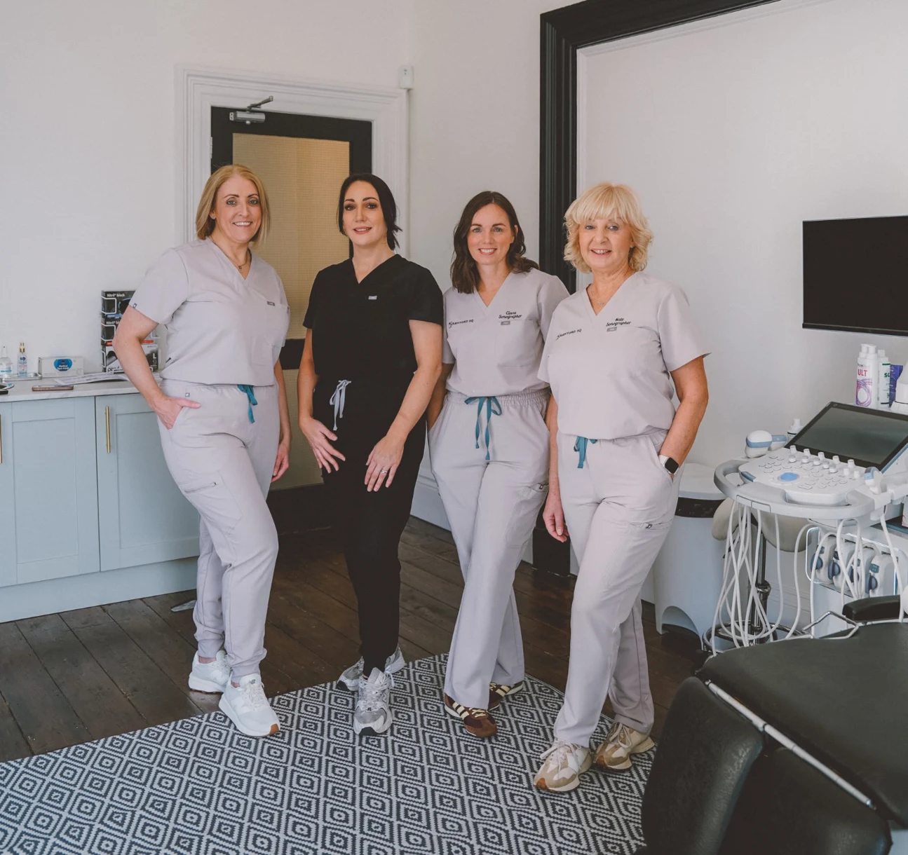 Melanie, Dr Linda Simpson, Ciara and Kate in the clinic